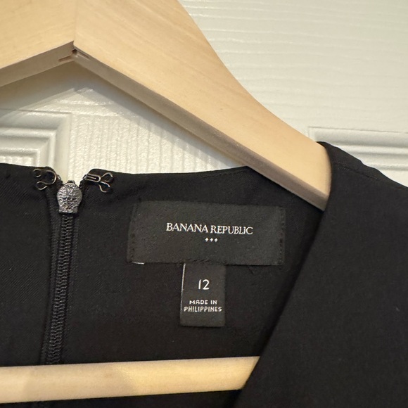 Banana Republic Factory Black Sculpted Sheath Dress - Picture 6 of 7